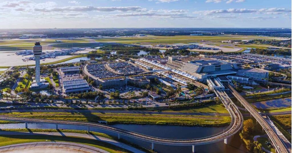 Orlando International Airport (MCO)