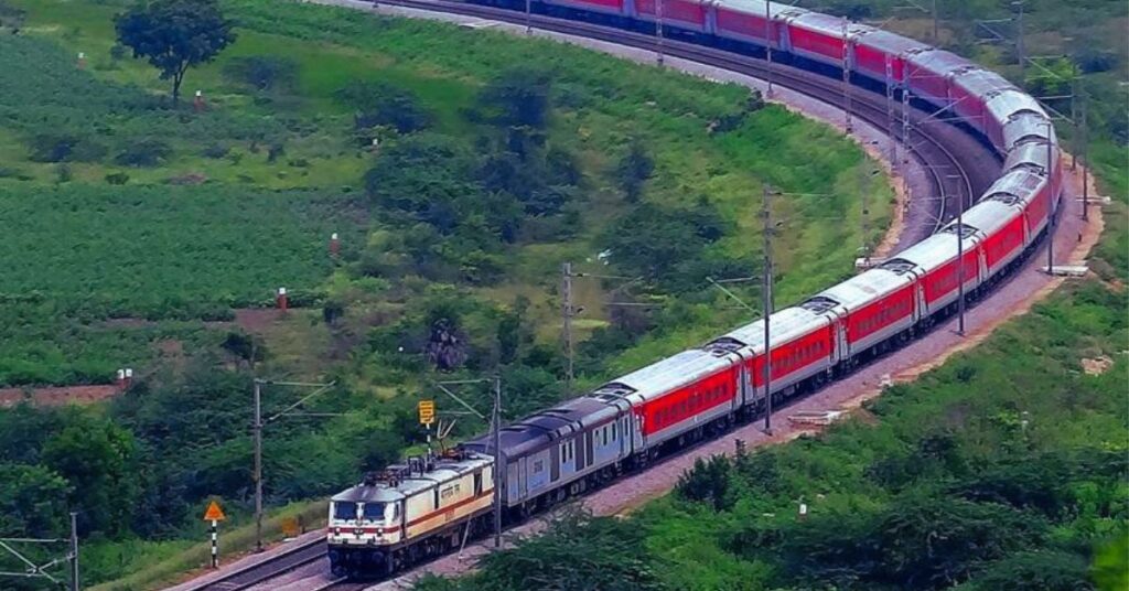 राजधानी एक्सप्रेस